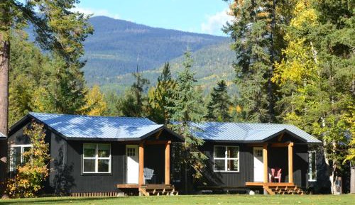 Bungalow - Water Front 