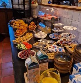 Deluxe Double Room with Shower