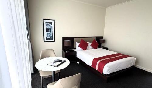 Queen Room