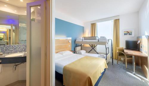 Superior Family Room