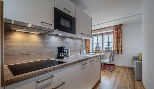 Studio Apartment with One Double Bed
