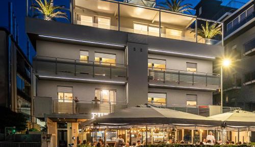 Two-Bedroom Apartment with Balcony and Sea View