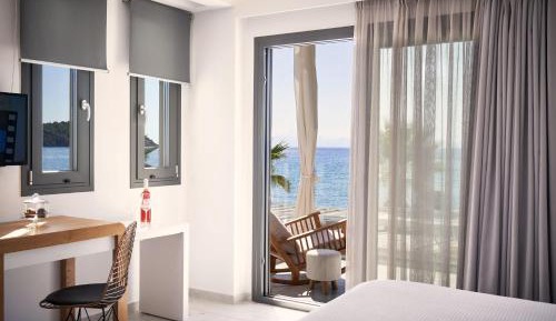 Deluxe Double Room with Sea View