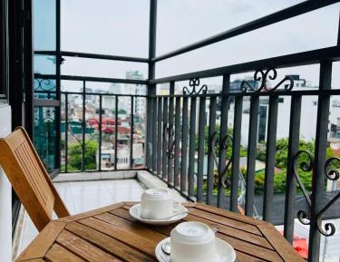 Junior Suite with Balcony