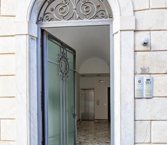 Two-Bedroom Deluxe Apartment