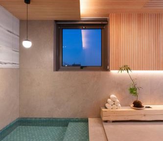 Deluxe Double Room with Bath