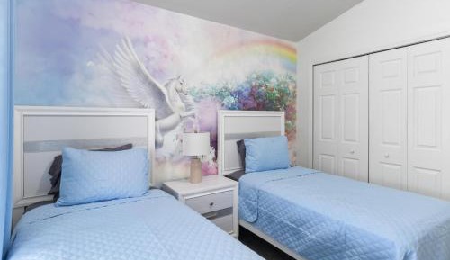 Four-Bedroom Holiday Home