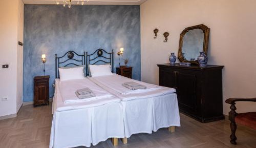 Deluxe Double Room with Balcony and Sea View