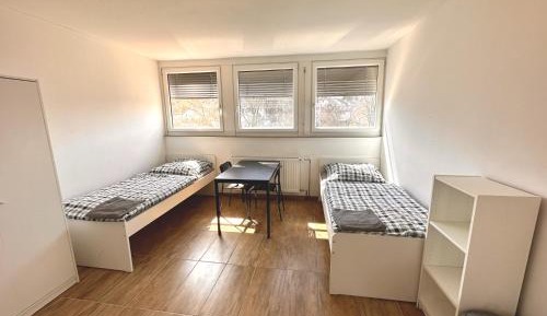 Twin Room with Private External Bathroom