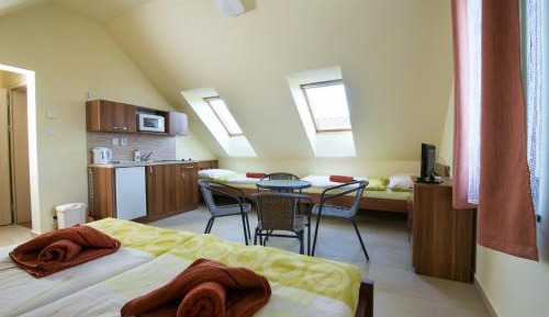 Quadruple Room with Shower
