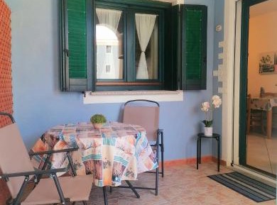 One-Bedroom Apartment with Terrace