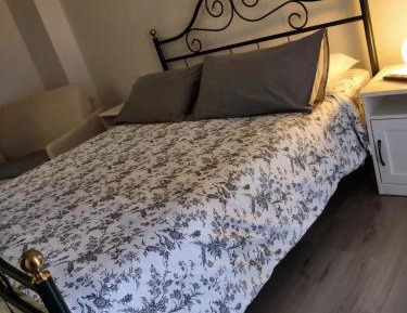 Room #693715106