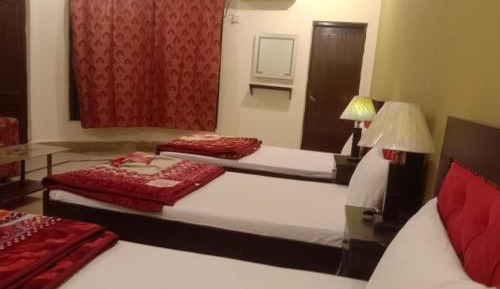 Triple Room with Bath