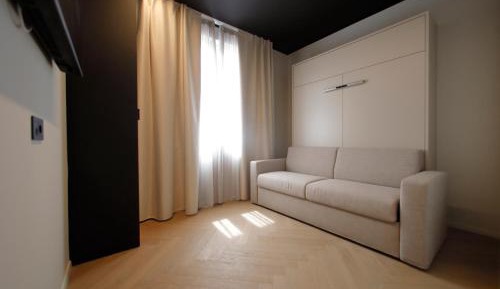 Junior Suite with Balcony