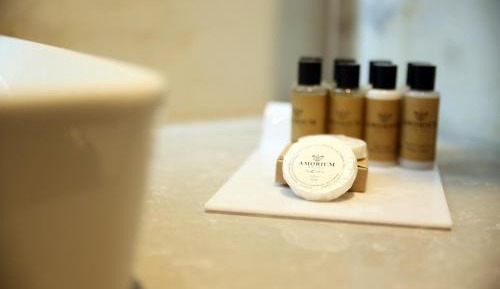 Suite with Mountain View