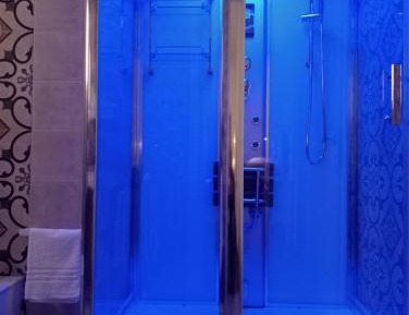 Double or Twin Room with Private Bathroom