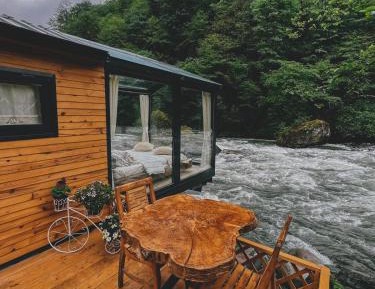 King Room with Lake View