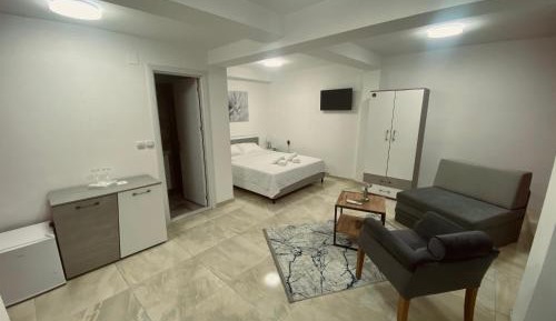 Triple Room with Terrace