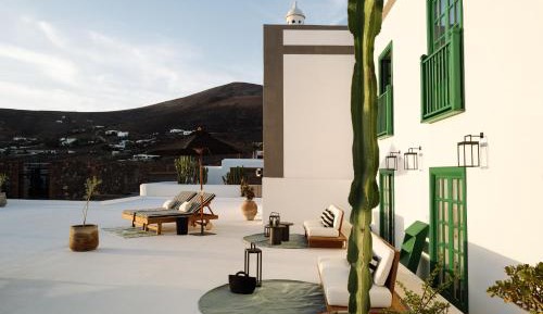 Double Room with Balcony and Sea View