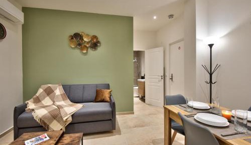 One-Bedroom Premium Apartment