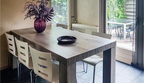 Two-Bedroom Holiday Home