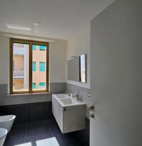 Two Double Rooms with Private Bathroom
