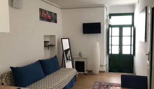 Studio with Sofa Bed