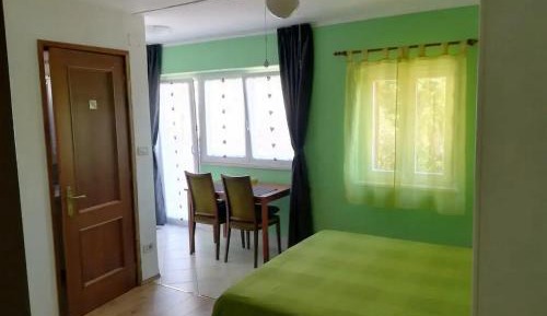 Studio with Terrace and Sea View