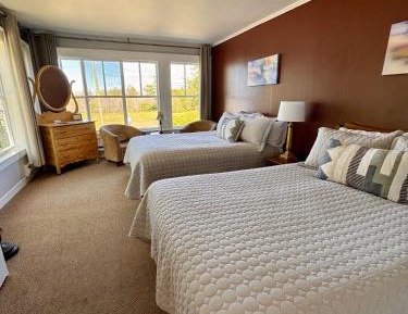 Queen Room with Two Queen Beds