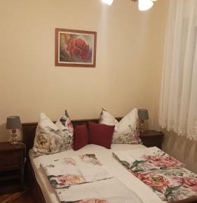 Apartment (2 Adults)