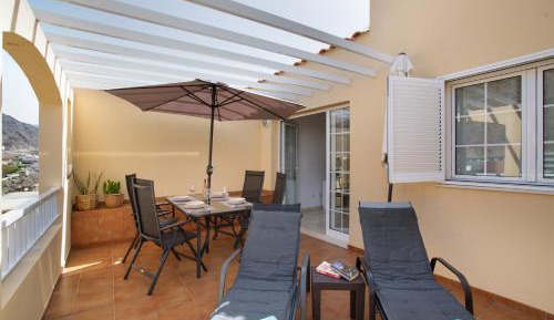 Superior One-Bedroom Apartment