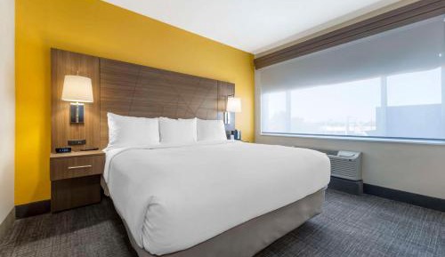 King Room with Tub - Disability Access/Non Smoking