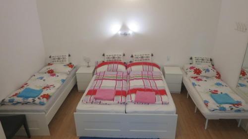 Apartment (5 Adults)
