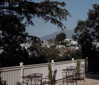 One Bedroom Apartment – The Florence Fox