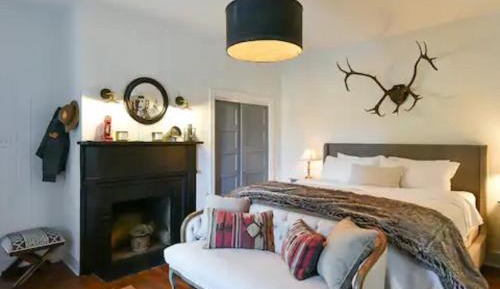 King Room