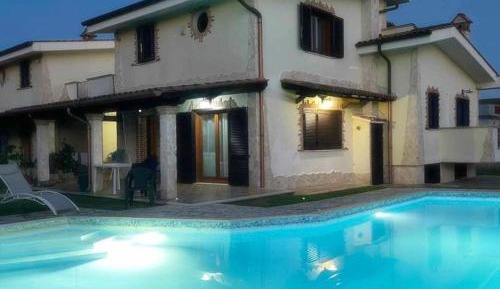 Double Room with Private External Bathroom