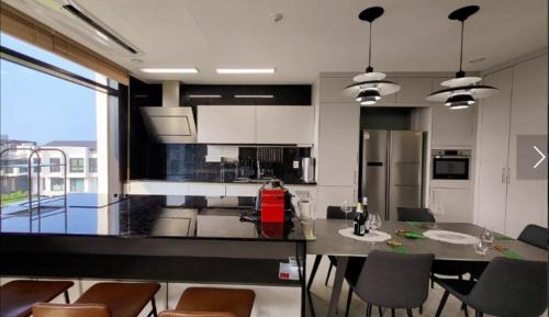 One-Bedroom Villa - Randomly arranged