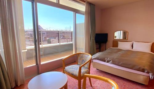 Deluxe Room - Non-Smoking