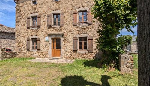 Holiday Home (6 Adults)