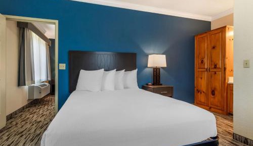 Family Suite - Non-Smoking