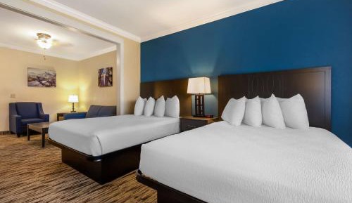 Queen Suite - Non-Smoking