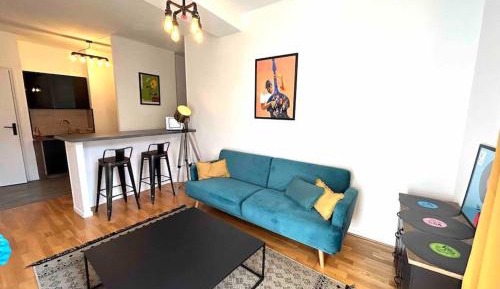 One-Bedroom Apartment