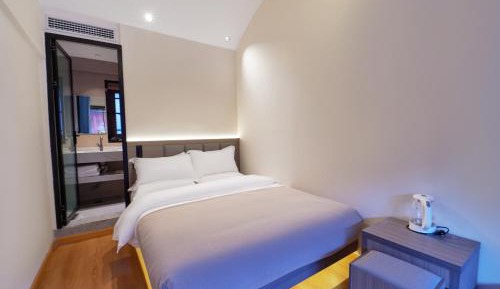 Budget Single Room
