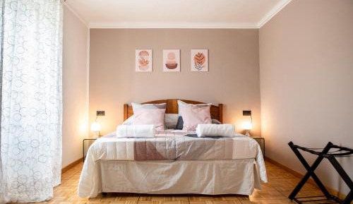 Quadruple Room with Private Bathroom