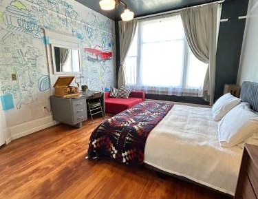 King Room