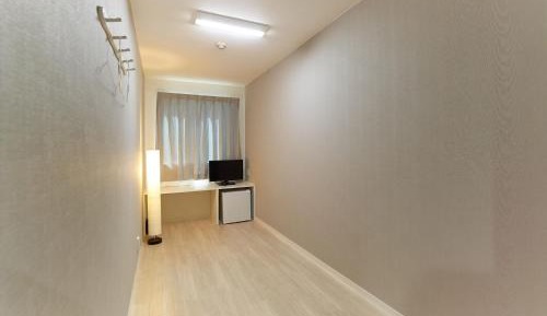 Renewal Economy Japanese-Style Single Room with Shared Bathroom - Non-Smoking
