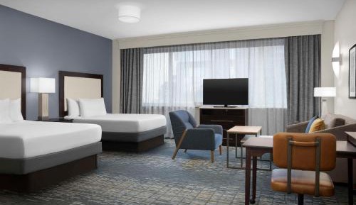 Queen Studio Suite with Two Queen Beds - Non-Smoking