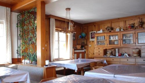 Double Room with Balcony (2 Adults + 1 Child)