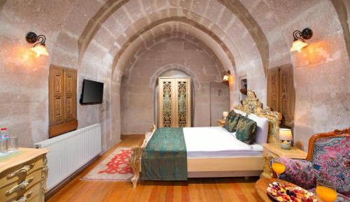 Deluxe Double Room with Castle View