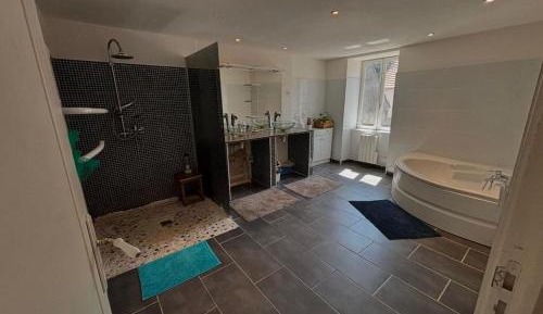 Standard Double Room with Shared Bathroom